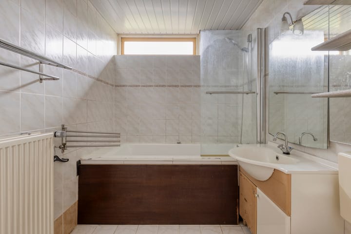 Photo 22 of Schubertstraat 15