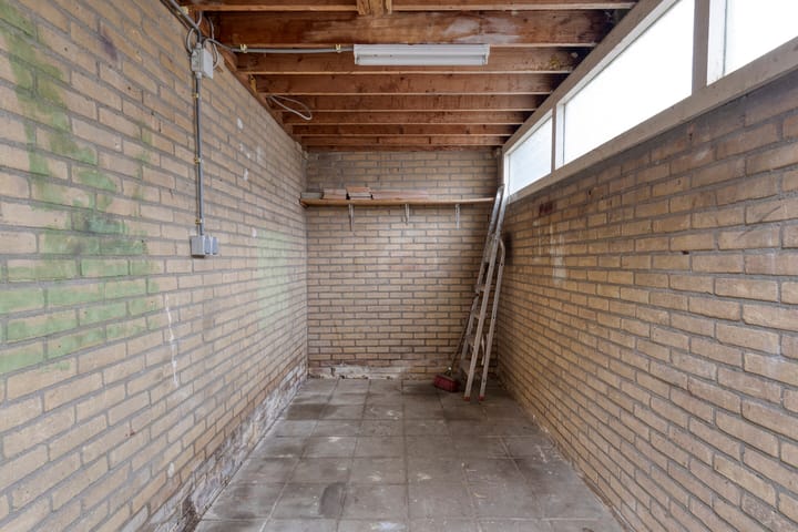 Photo 34 of Schubertstraat 15