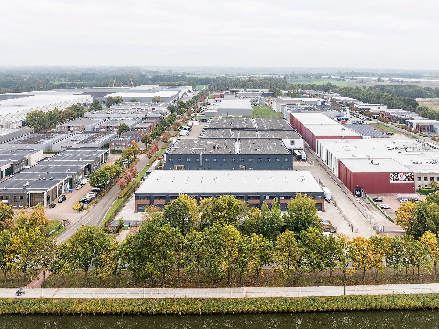 View photo 5 of Everdenberg 4-G