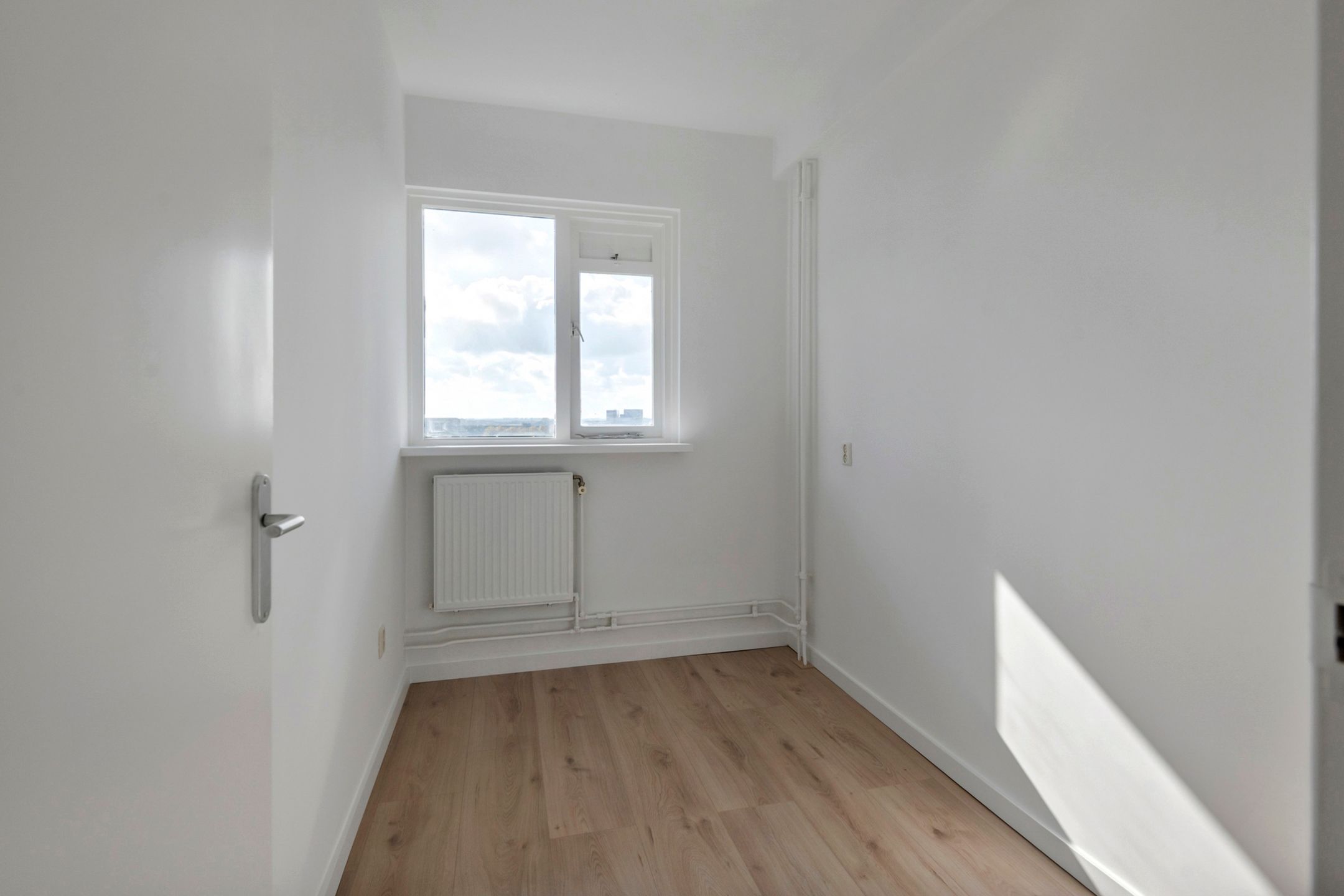 Foto 24 van Dokter van Stratenweg 651