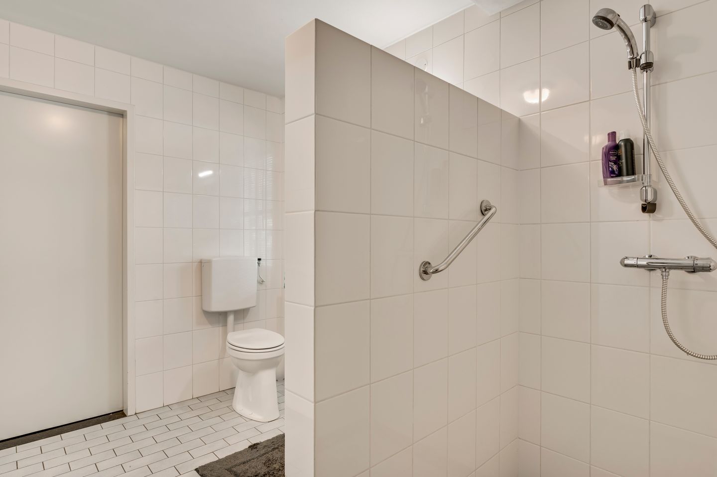 Foto 35 van Henri Jonaslaan 4