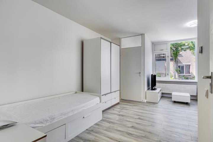 Photo 15 of Veldstraat 2