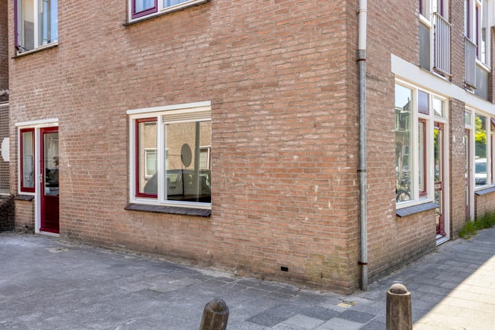 Photo 18 of Veldstraat 2