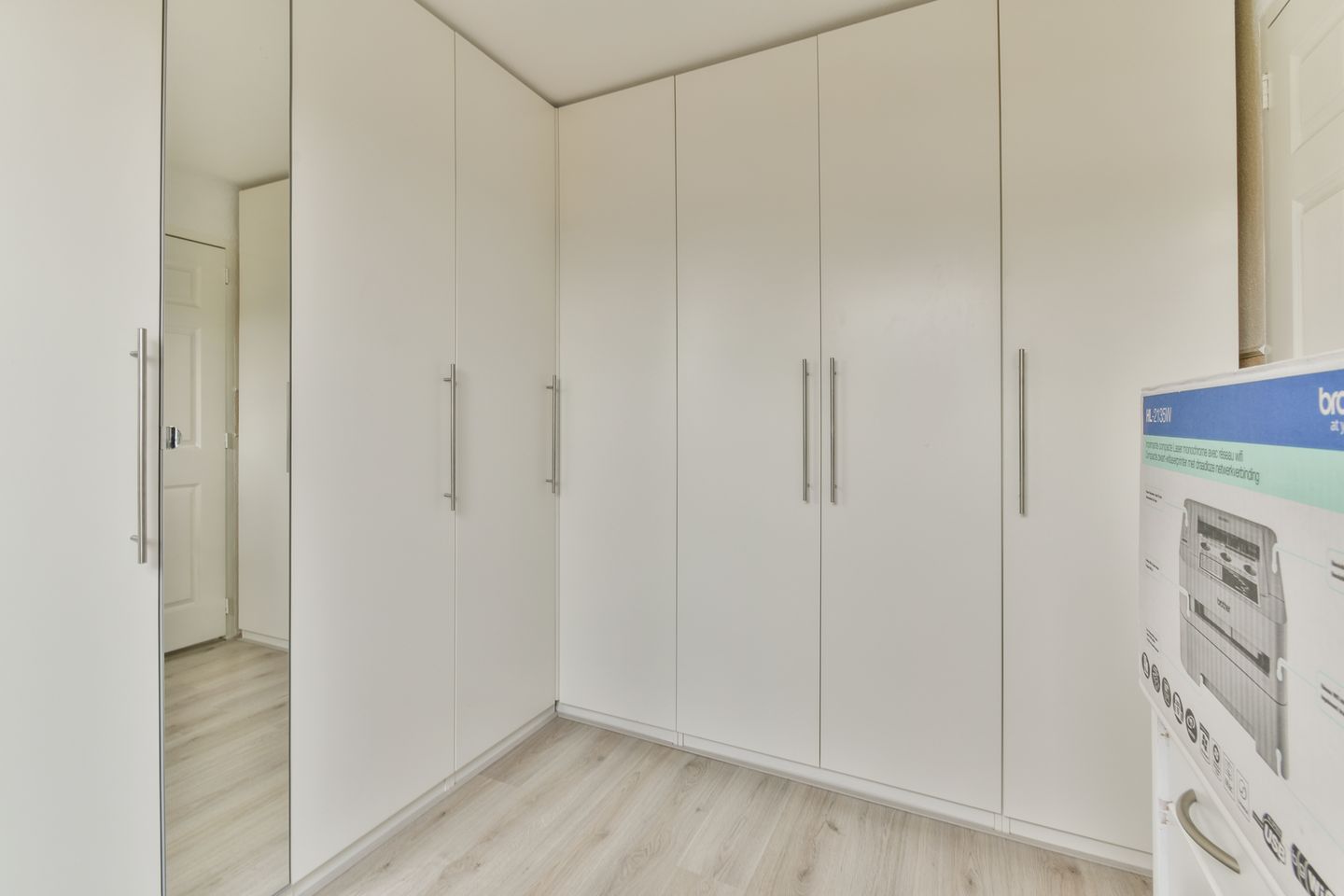 Foto 19 van Schrijnwerker 103