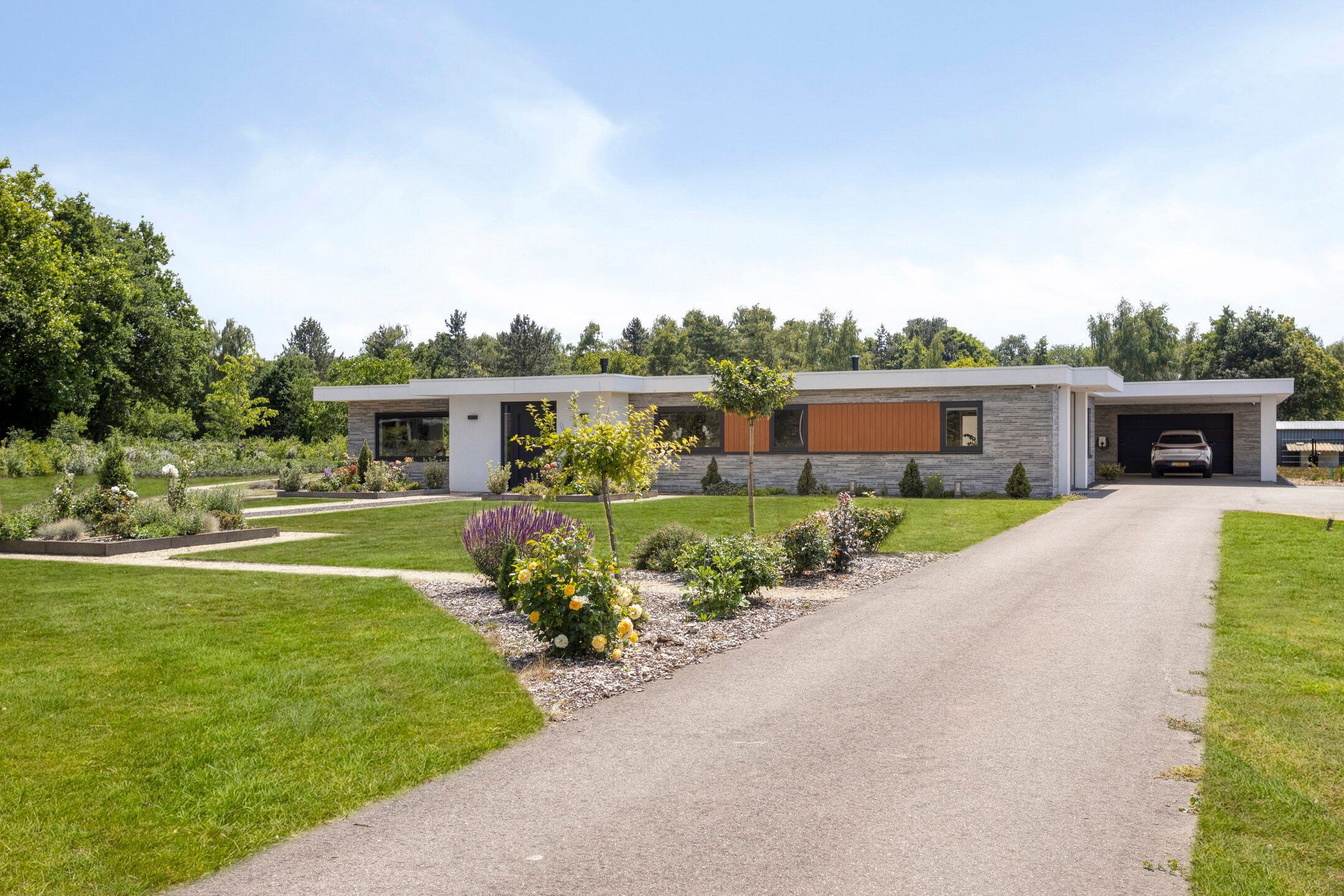 Photo 42 of Leiweg 17