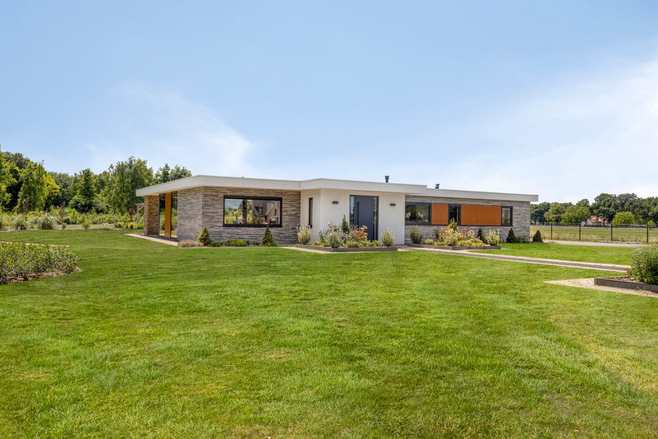 Photo 51 of Leiweg 17