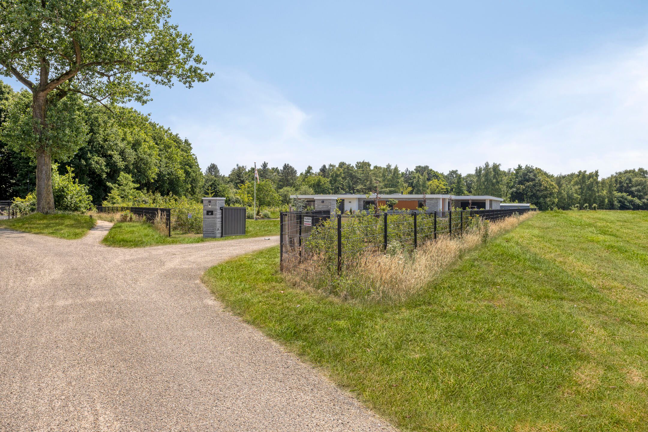 Photo 54 of Leiweg 17