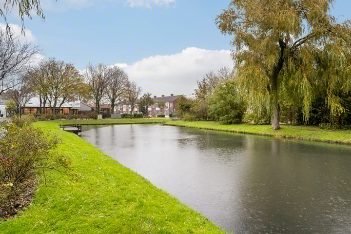 Foto 8 van Esdoornstraat 9