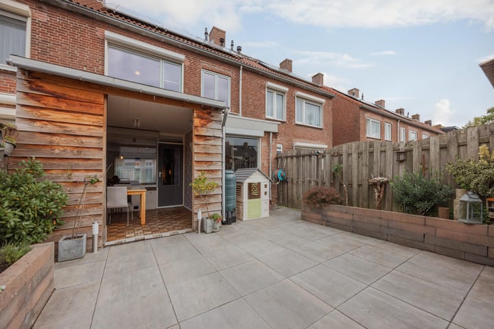 Foto 42 van Graaf Willem I straat 21