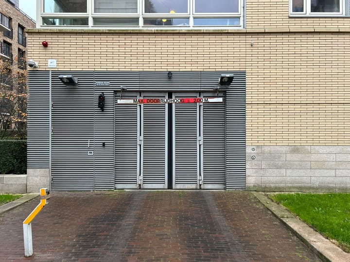 Foto 1 van Spadinalaan