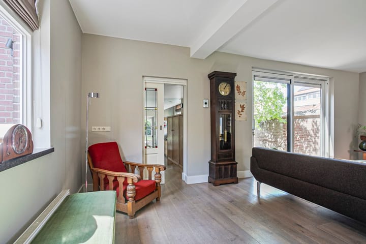 Foto 10 van Nassaustraat 10