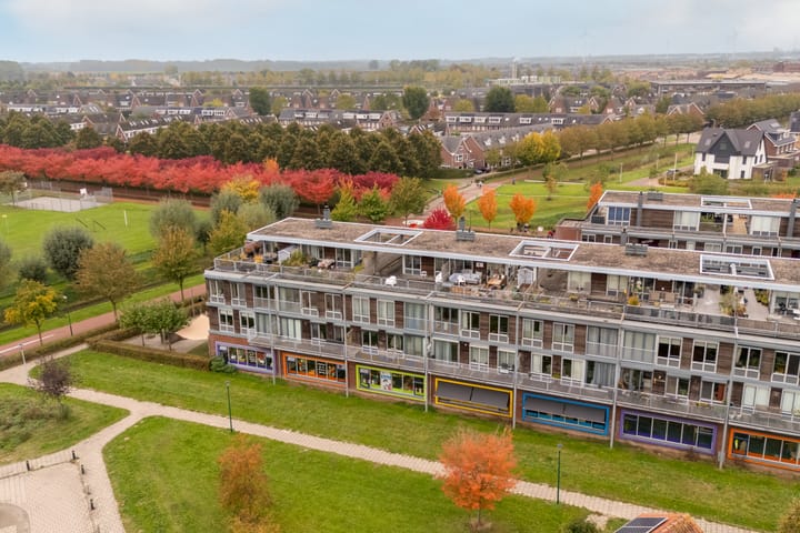 Foto 1 van Bronmos 54