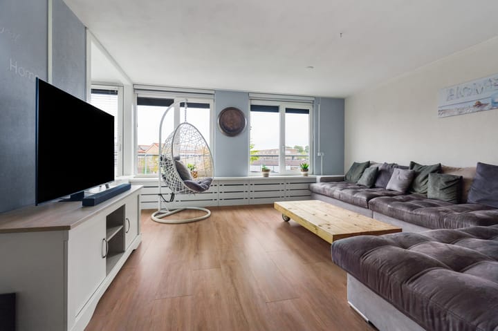 Foto 7 van Bronmos 54