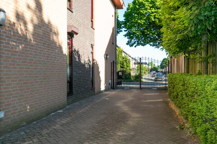 Foto 40 van Valenakkerweg 8-H