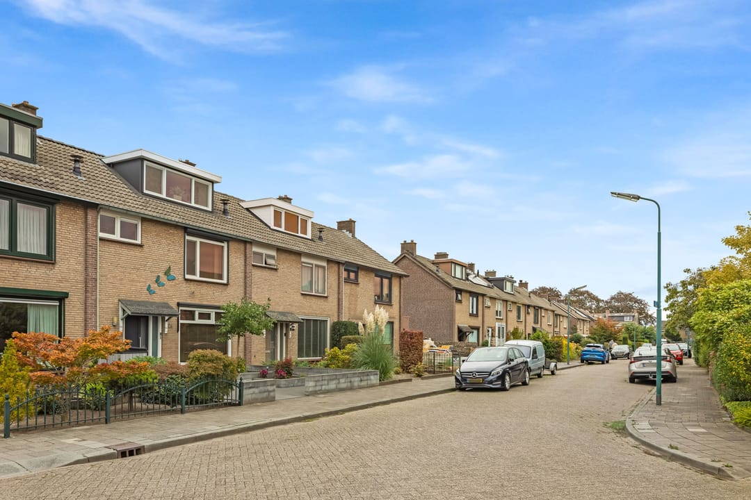 Foto 2 van Rode Baan 28