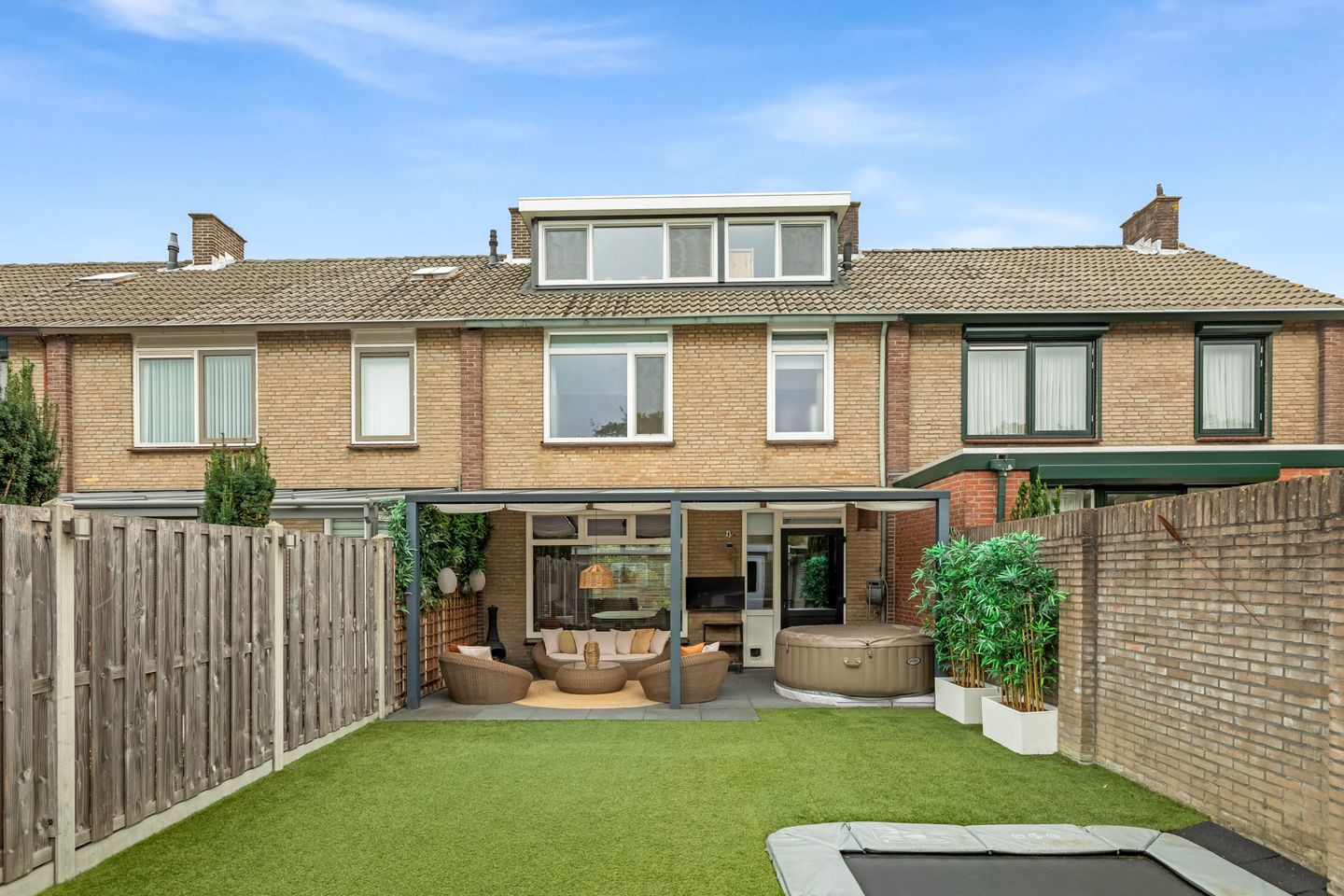 Foto 20 van Rode Baan 28