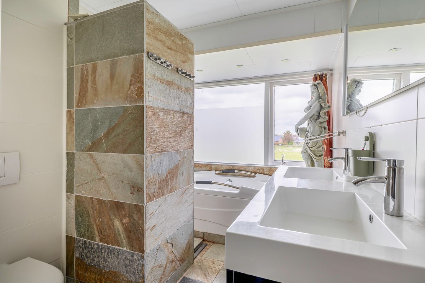 Photo 29 of Veckdijk 10