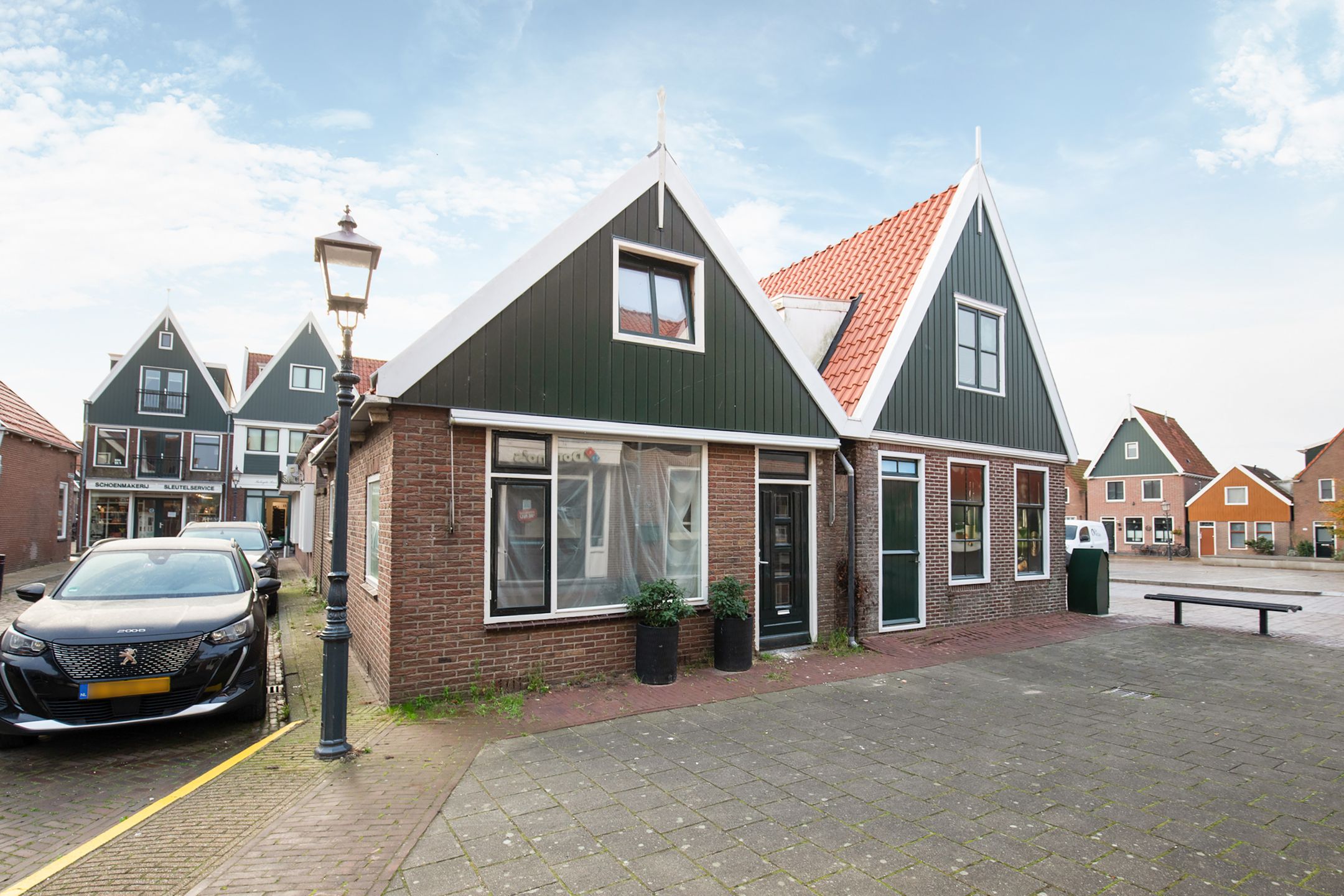 W J Tuijnstraat, 1, Volendam, 1131ZH, Noord-Holland, Nederland 1 