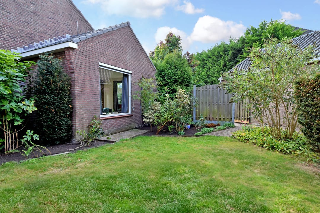 Photo 61 of Koningin Wilhelminastraat 3