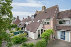 homes for rent on Rielant 42