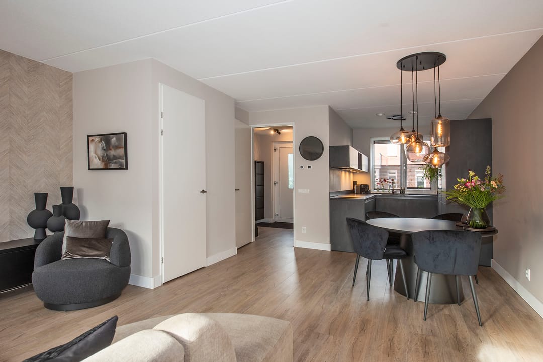 Photo 8 of Athenestraat 29