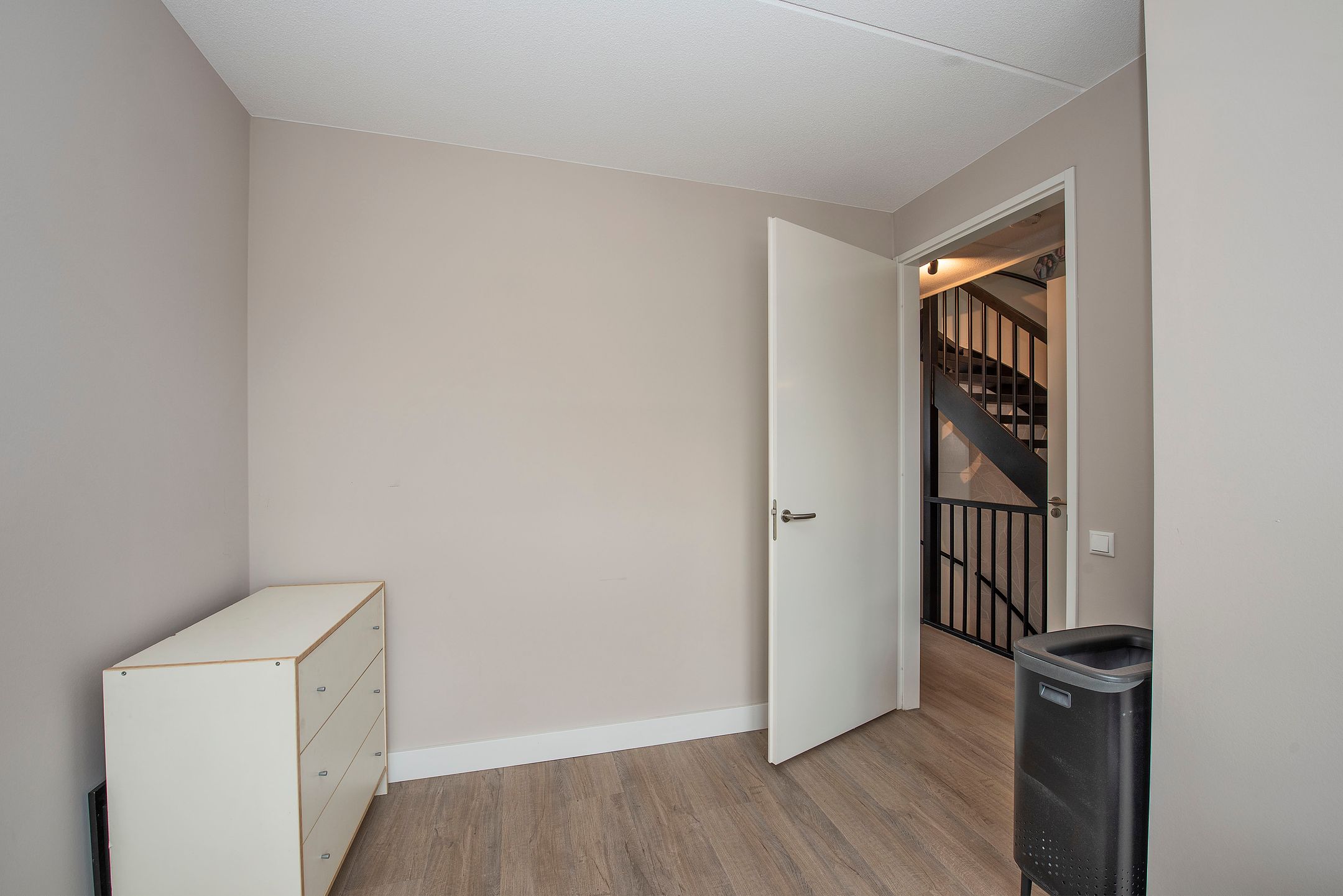 Photo 18 of Athenestraat 29