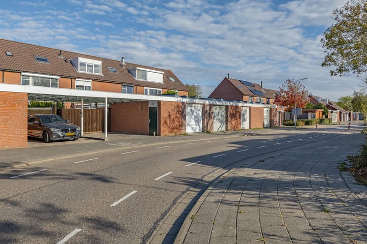 Foto 43 van Doornenburg 69