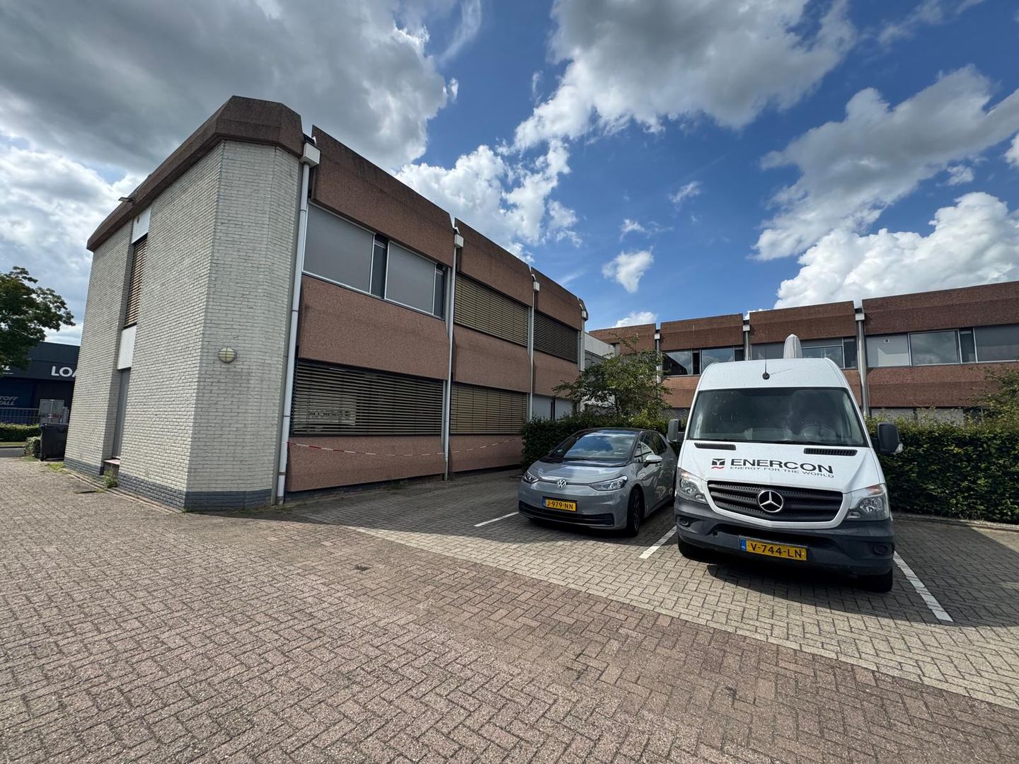 Bekijk foto 3 van Voltastraat 19