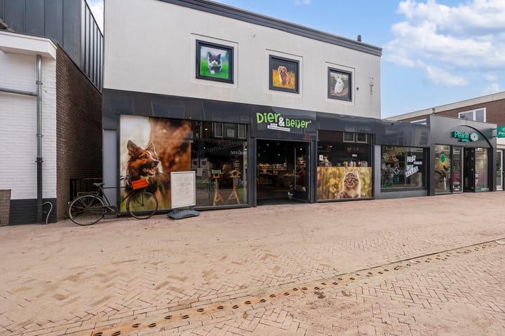 Kerkstraat 25, Putten