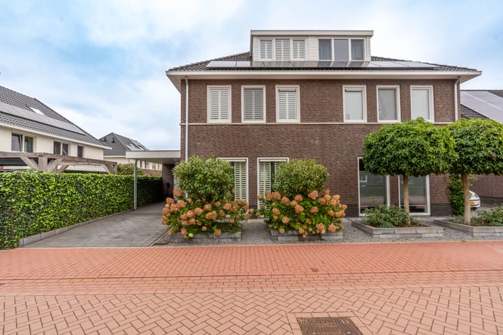 Foto 5 van Boomvalk 28