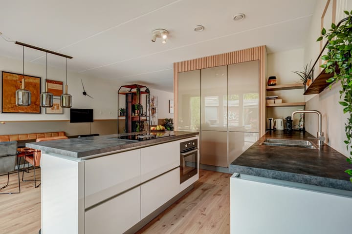 Foto 17 van Leliestraat 92