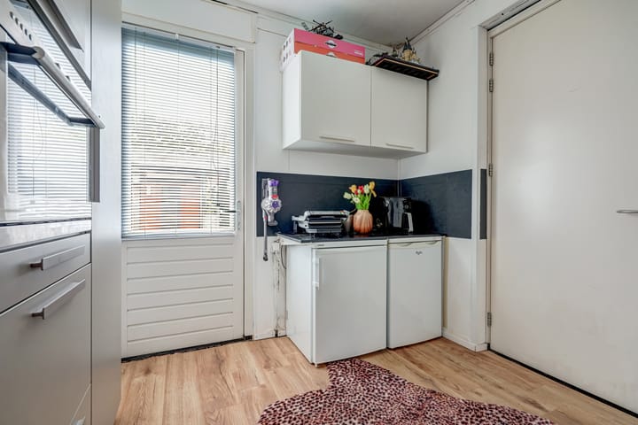 Foto 19 van Leliestraat 92