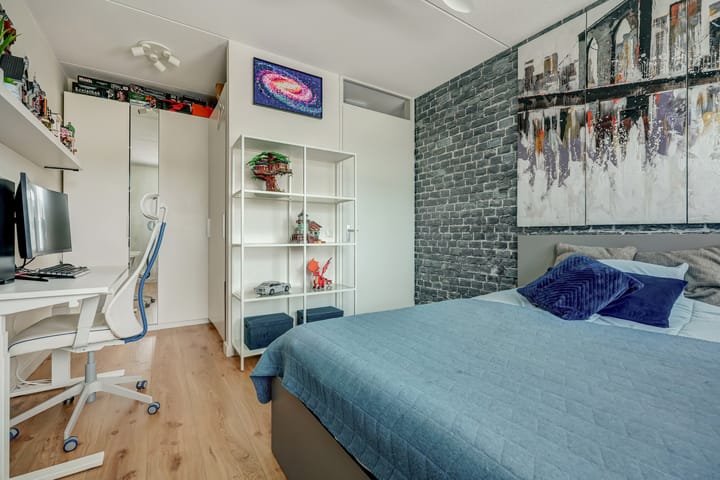 Foto 25 van Leliestraat 92