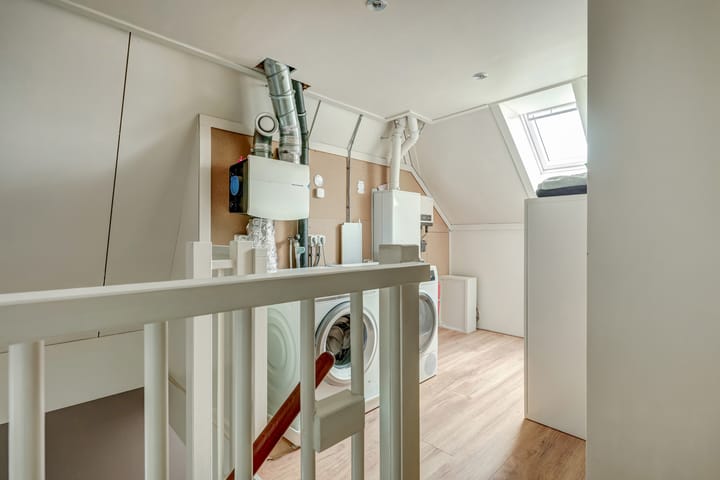 Foto 33 van Leliestraat 92