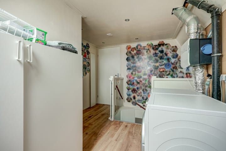 Foto 34 van Leliestraat 92