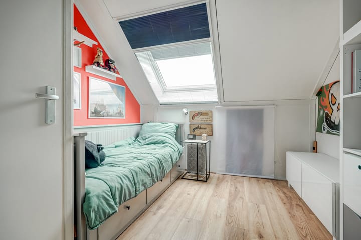 Foto 38 van Leliestraat 92