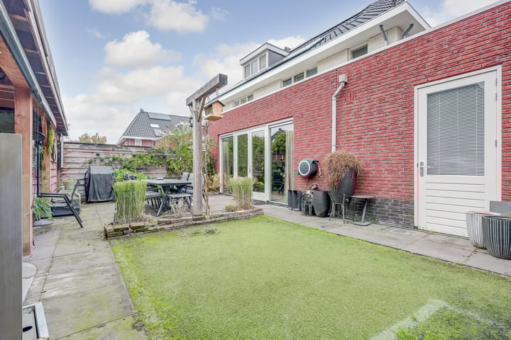 Foto 41 van Leliestraat 92