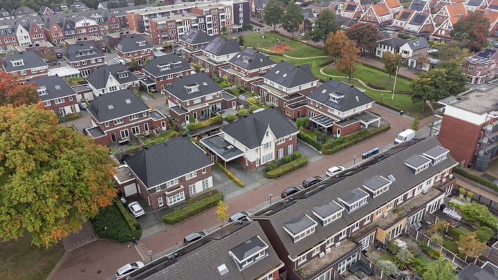 Foto 45 van Leliestraat 92