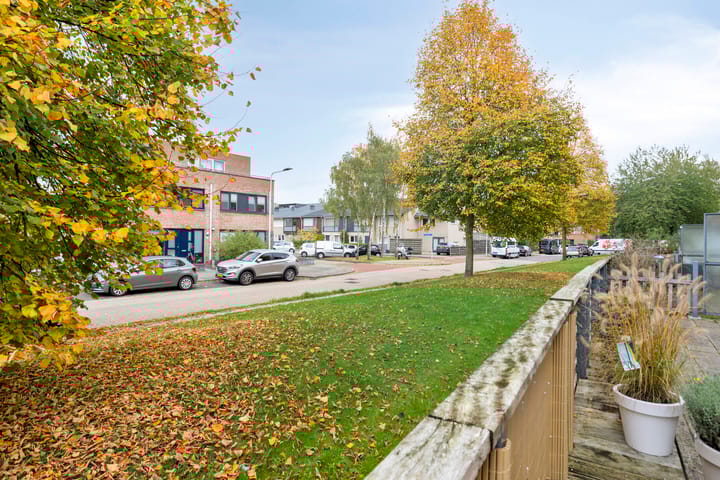 Foto 8 van Emily Brontësingel 131