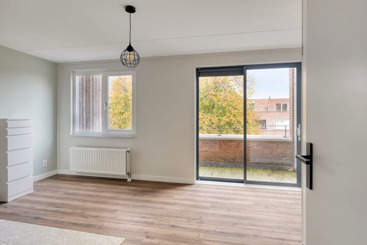 Foto 17 van Emily Brontësingel 131