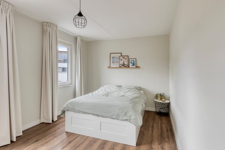 Foto 23 van Emily Brontësingel 131