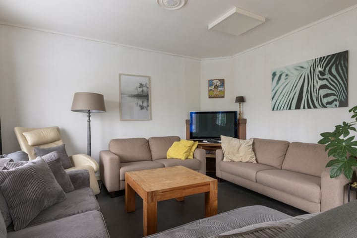 Foto 10 van Dr. Welfferweg 36