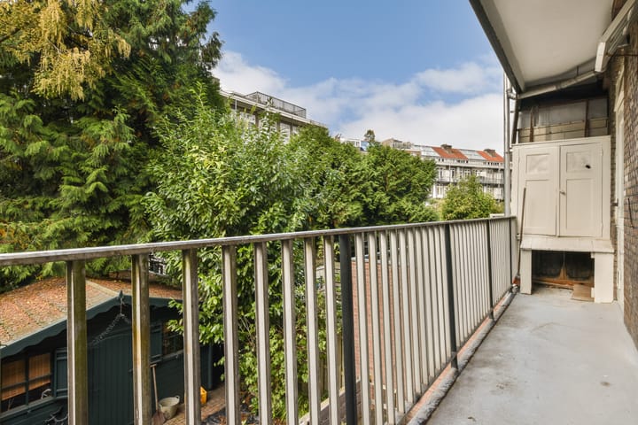 Foto 10 van Woubruggestraat 26-1