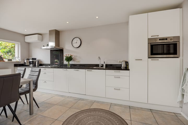 Foto 10 van Klaproosstraat 30