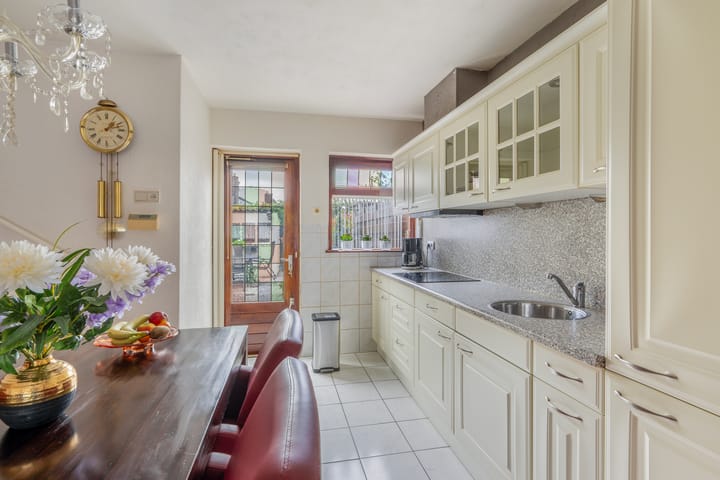 Photo 3 of Ambonlaan 72