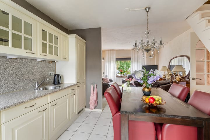 Photo 12 of Ambonlaan 72