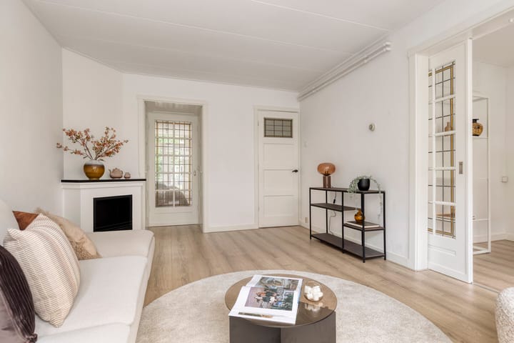 Foto 9 van Esmoreitstraat 9-H