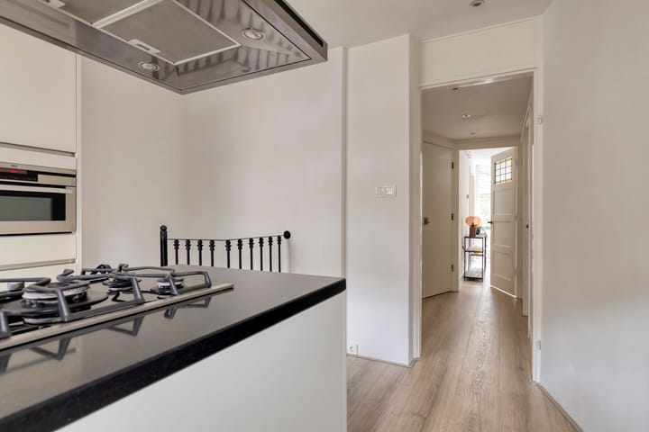 Foto 15 van Esmoreitstraat 9-H