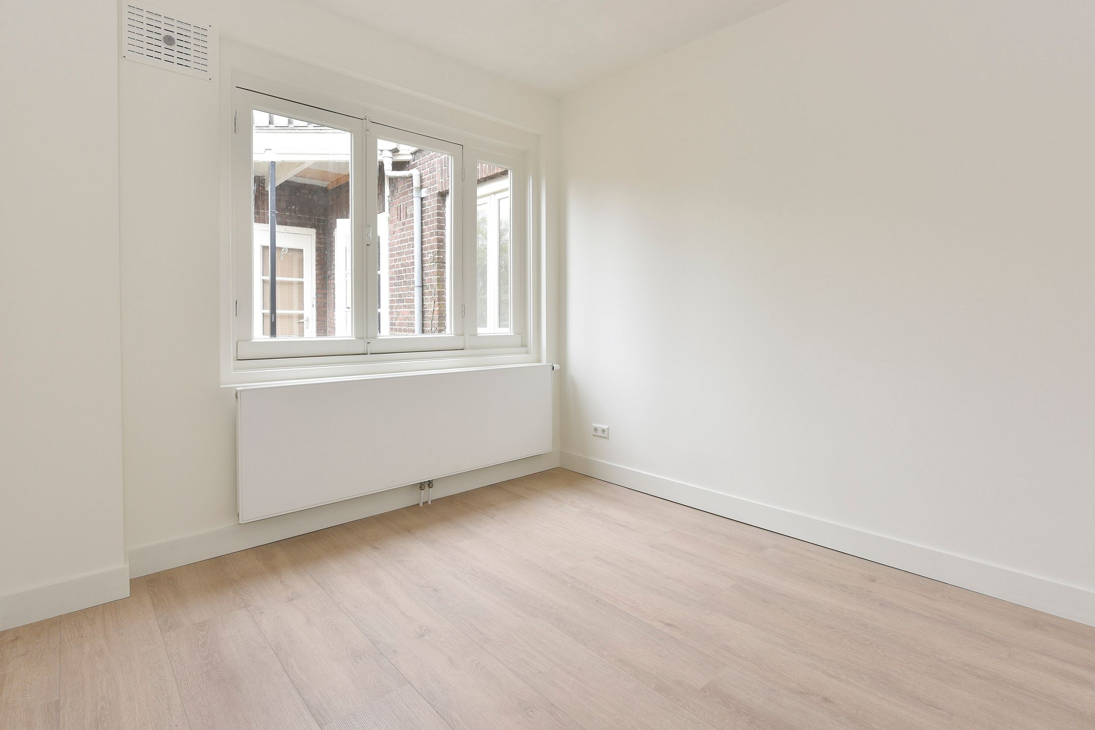 Foto 9 van Linnaeusparkweg 189-1