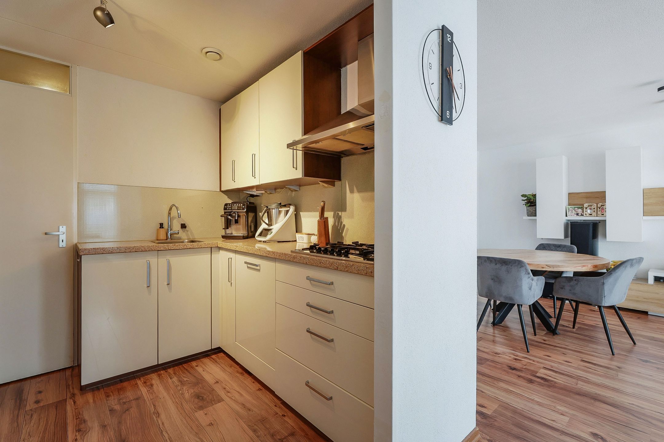 Foto 12 van Aquamarijn 34